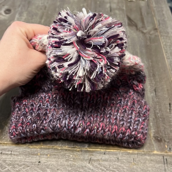Nordstrom’s rack BP ivory, purple beanie/snow cap - Picture 3 of 4
